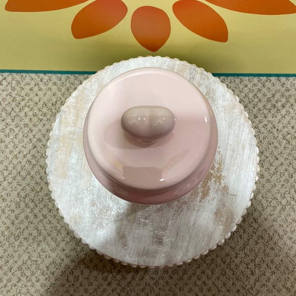 Rae Dunn Heart Canister - Picture 5 of 9